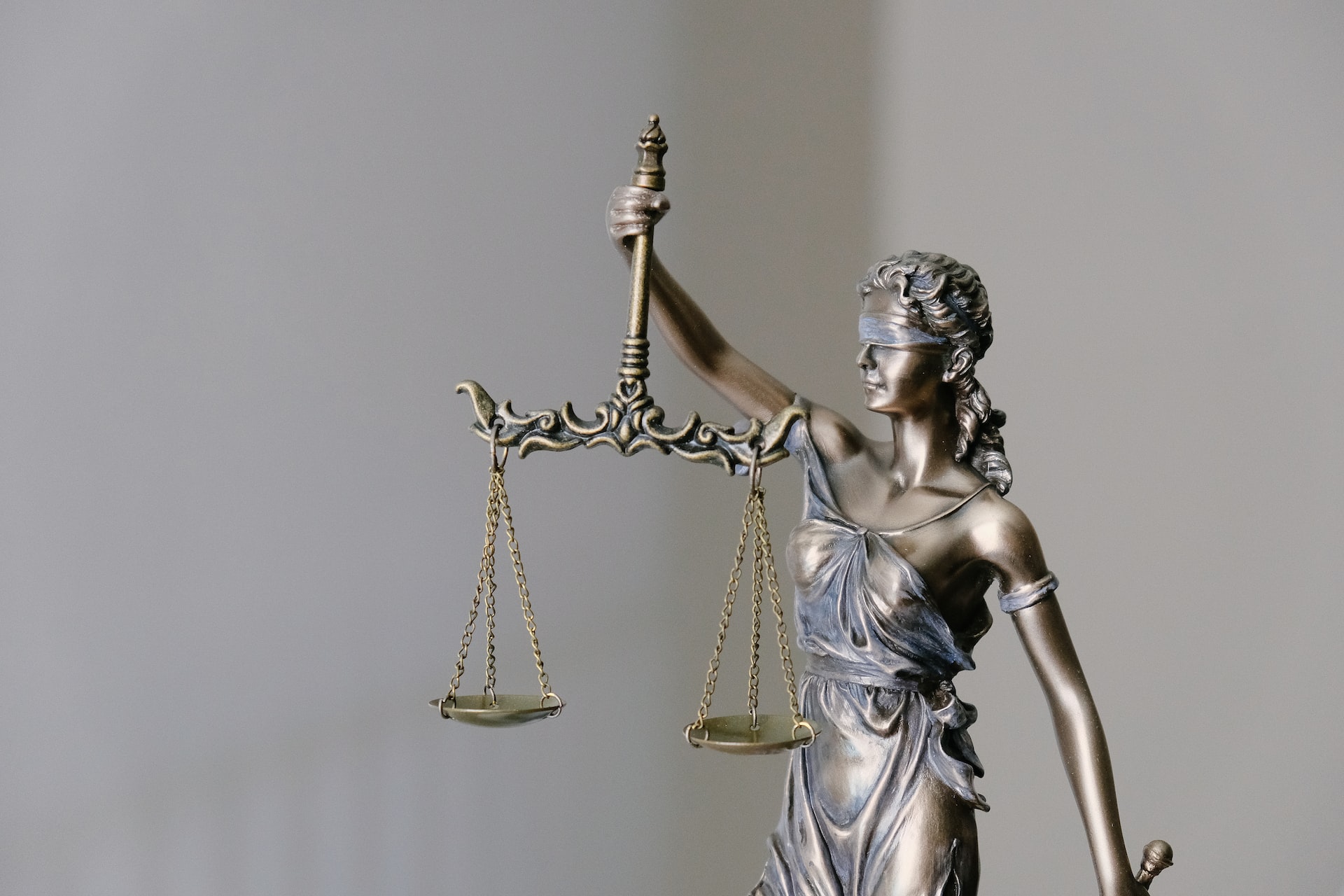 estatua justicia